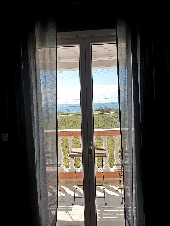 Issos Studios Агиос-Георгиос Экстерьер фото